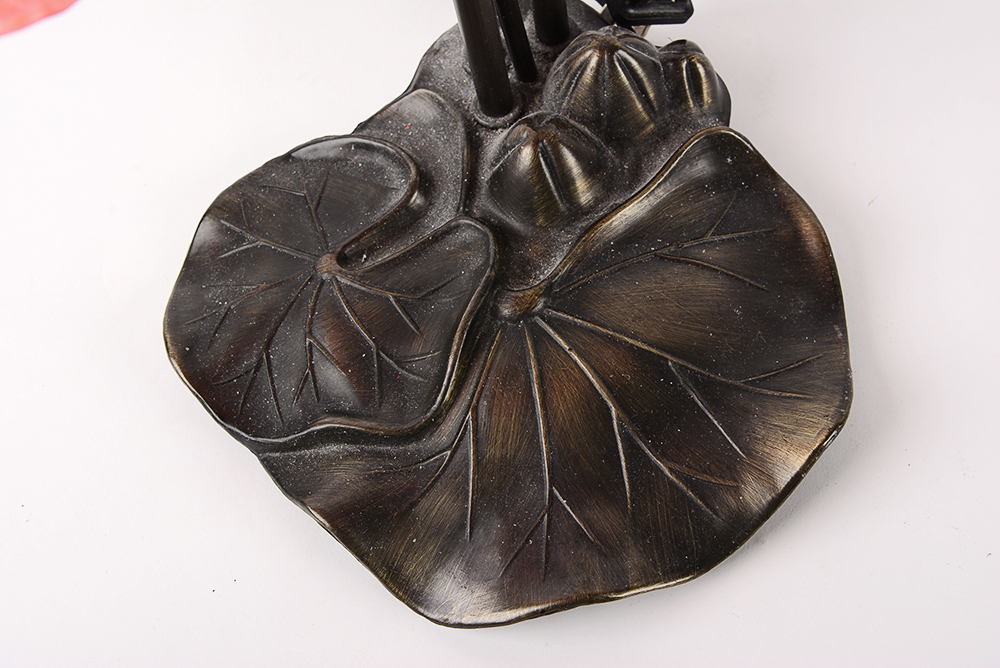 Reproduction Tiffany Style Lily Pad Lamp