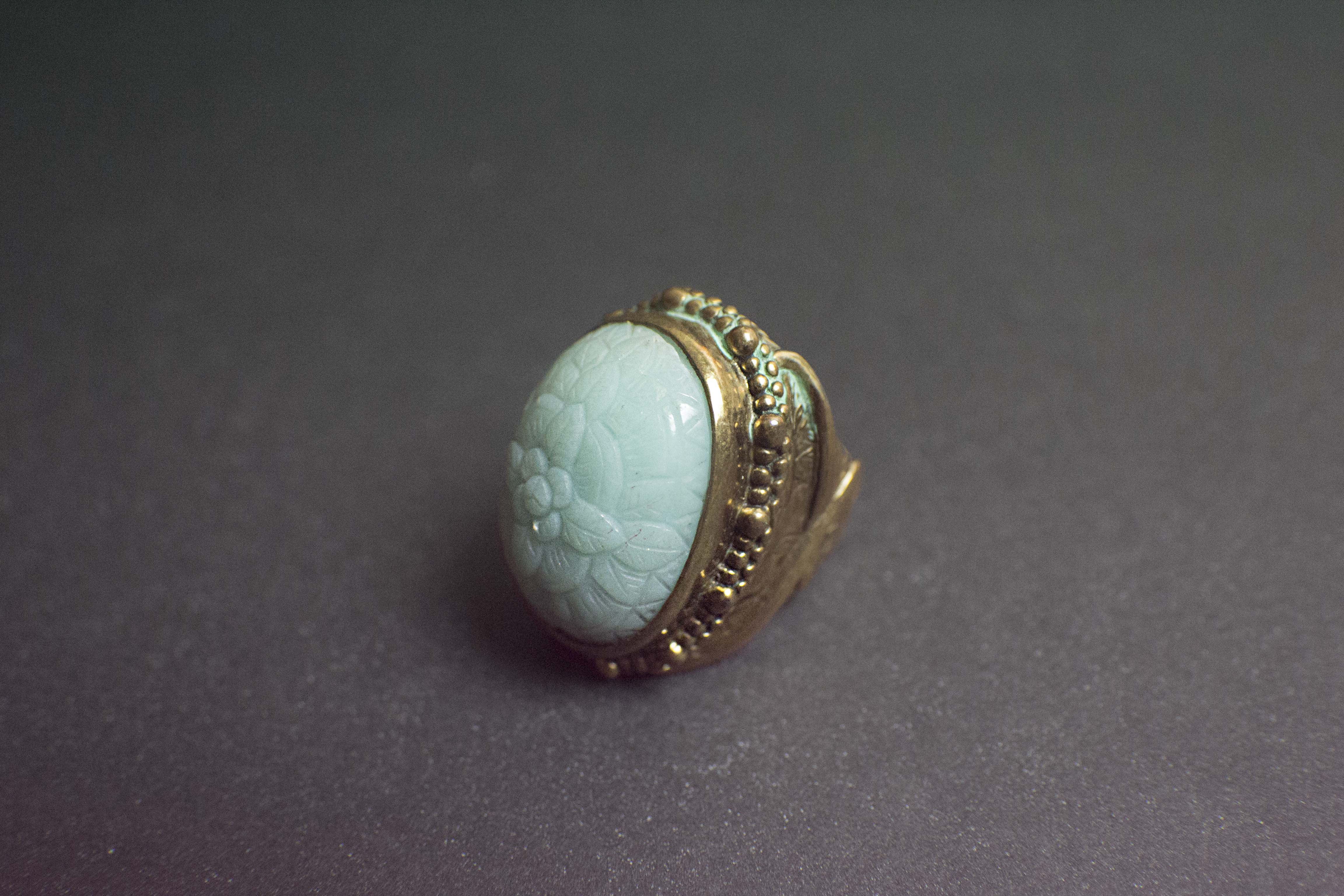 Set of Stephen Dweck High-End Costume Jewelry