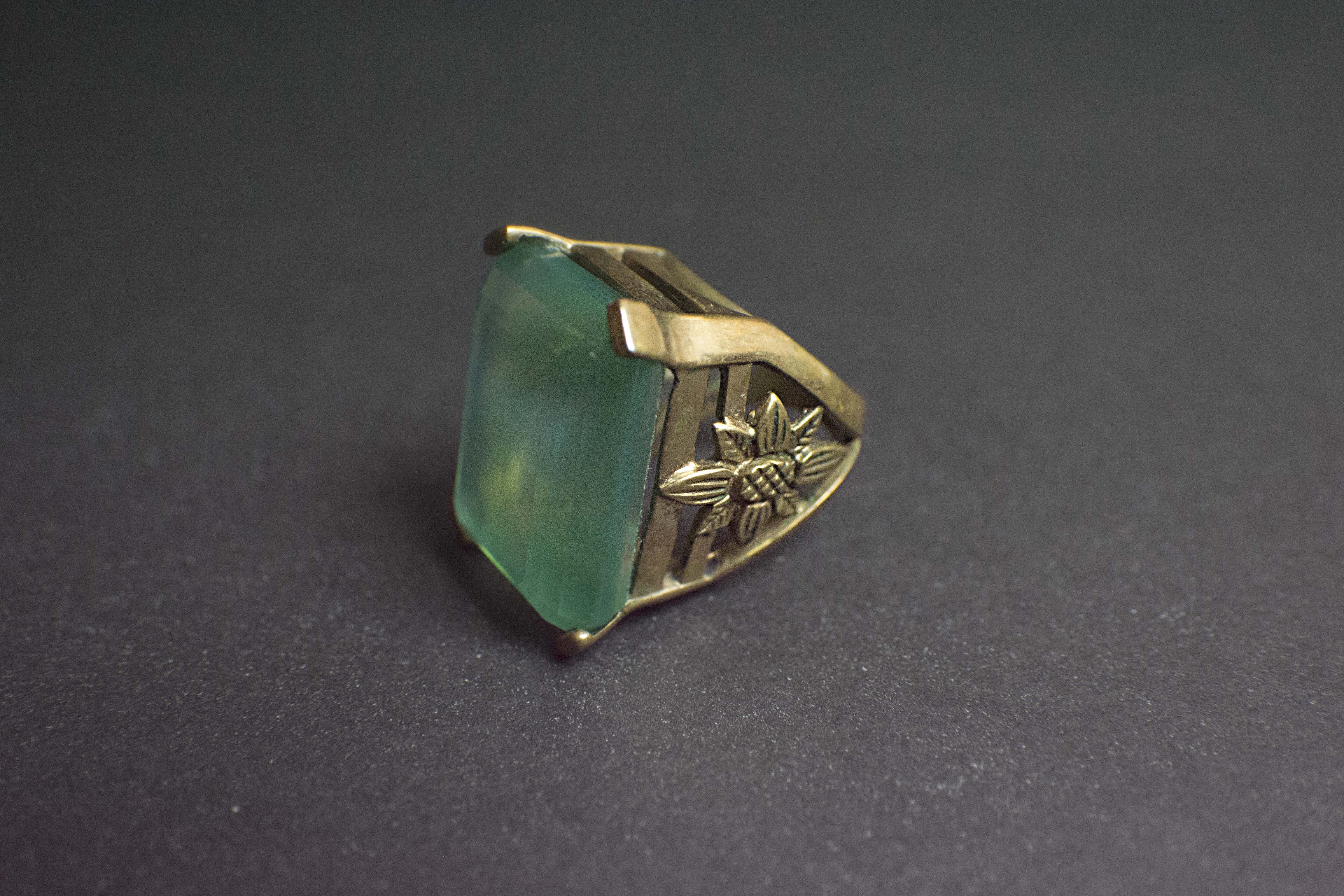 Set of Stephen Dweck High-End Costume Jewelry