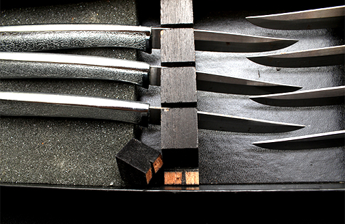 Eight Carvel Hall Great Blades Knives