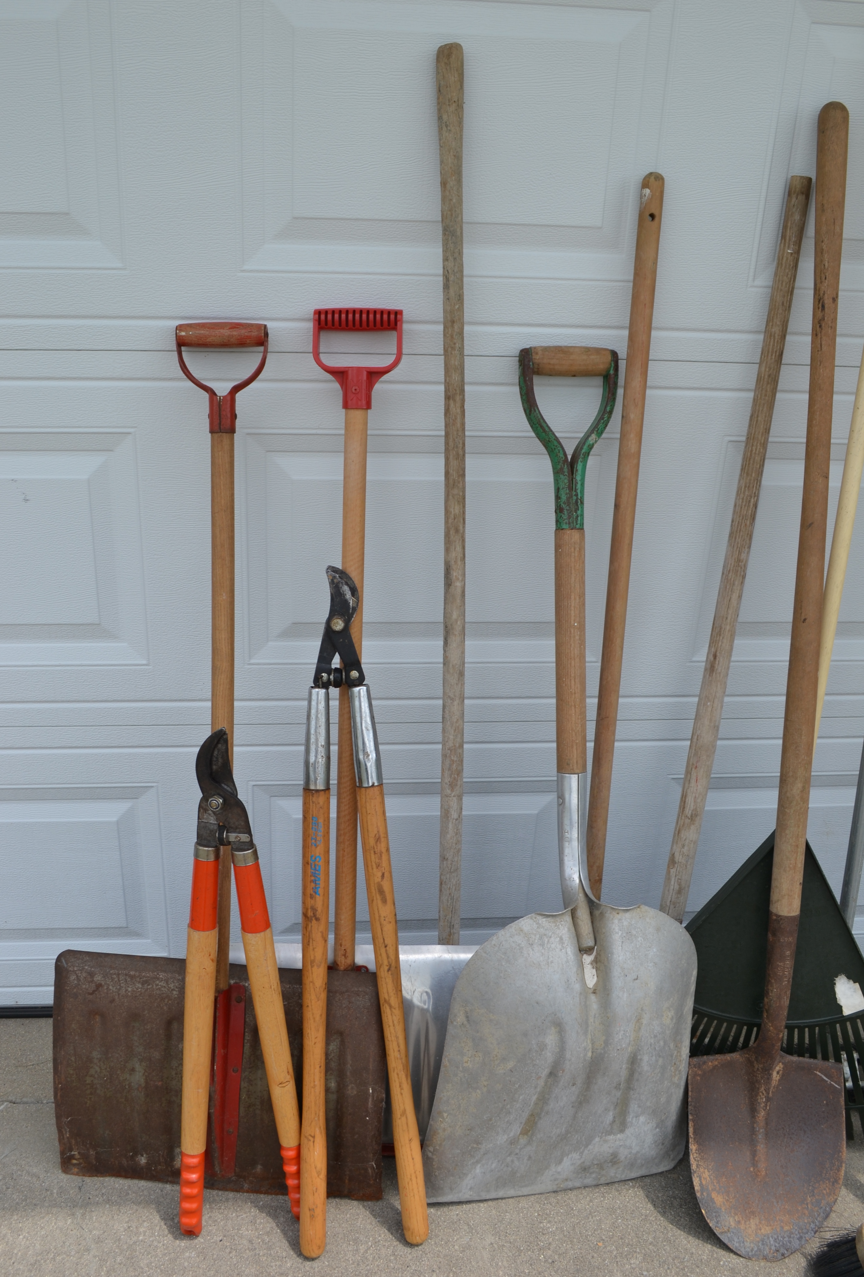 Lawn and Garden Tools