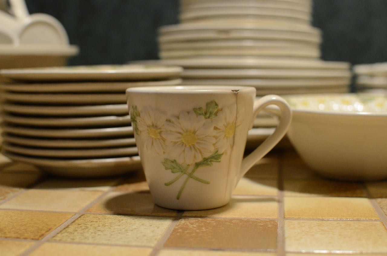 Vintage Metlox California "Poppy Trail" Dinnerware