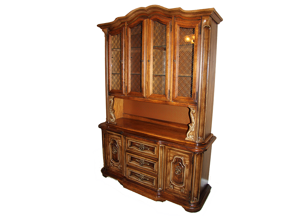Stanley Furniture Co. Buffet Hutch
