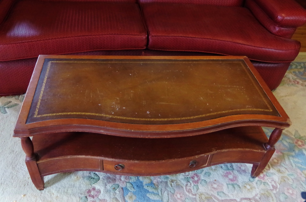Mahogany Coffee Table with SerpintineFront and Leather Top