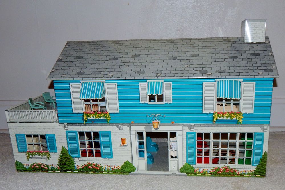 Vintage MARX Toys Tin Dollhouse with Plastic Furniture