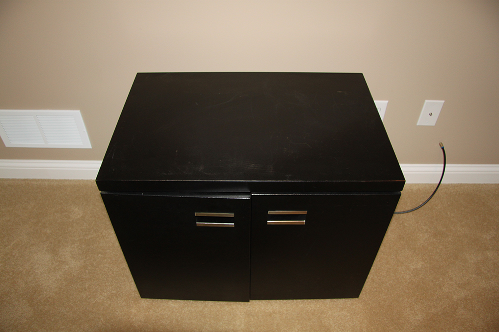 Black Metal TV Stand