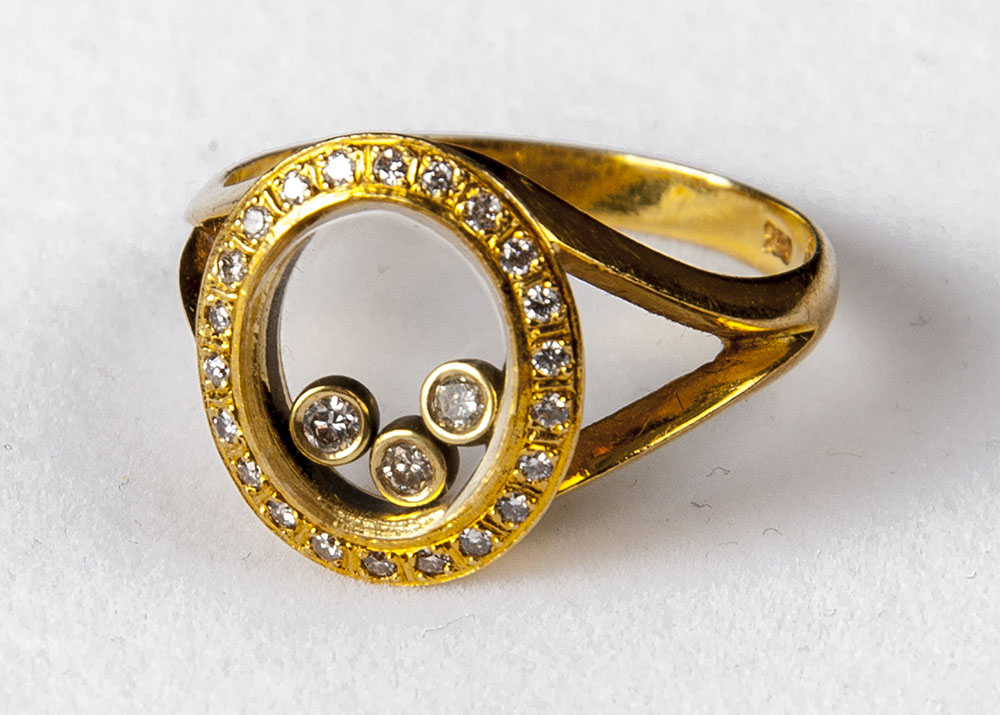 Gold Ring With Floating Diamonds