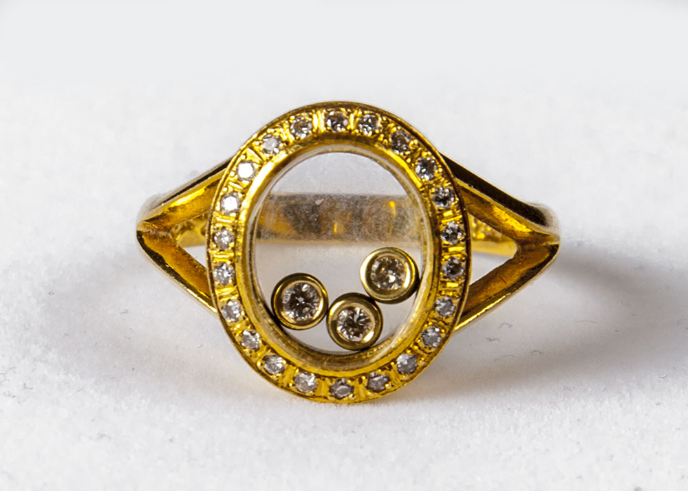 Gold Ring With Floating Diamonds