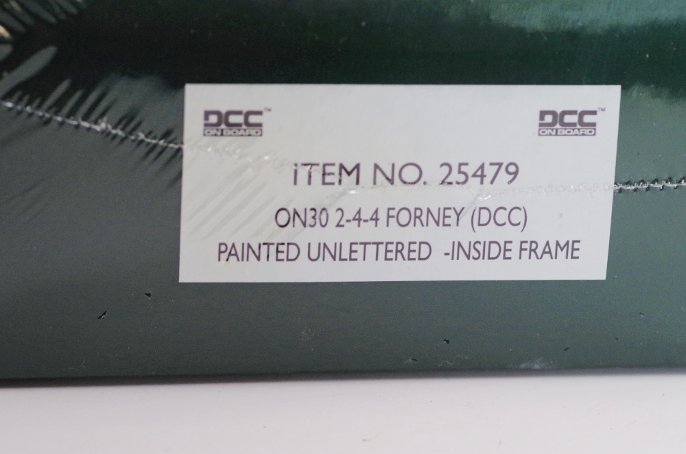 Bachmann Spectrum 0N30 2-4-4 Forney (DCC) Steam Locomotive and Tender