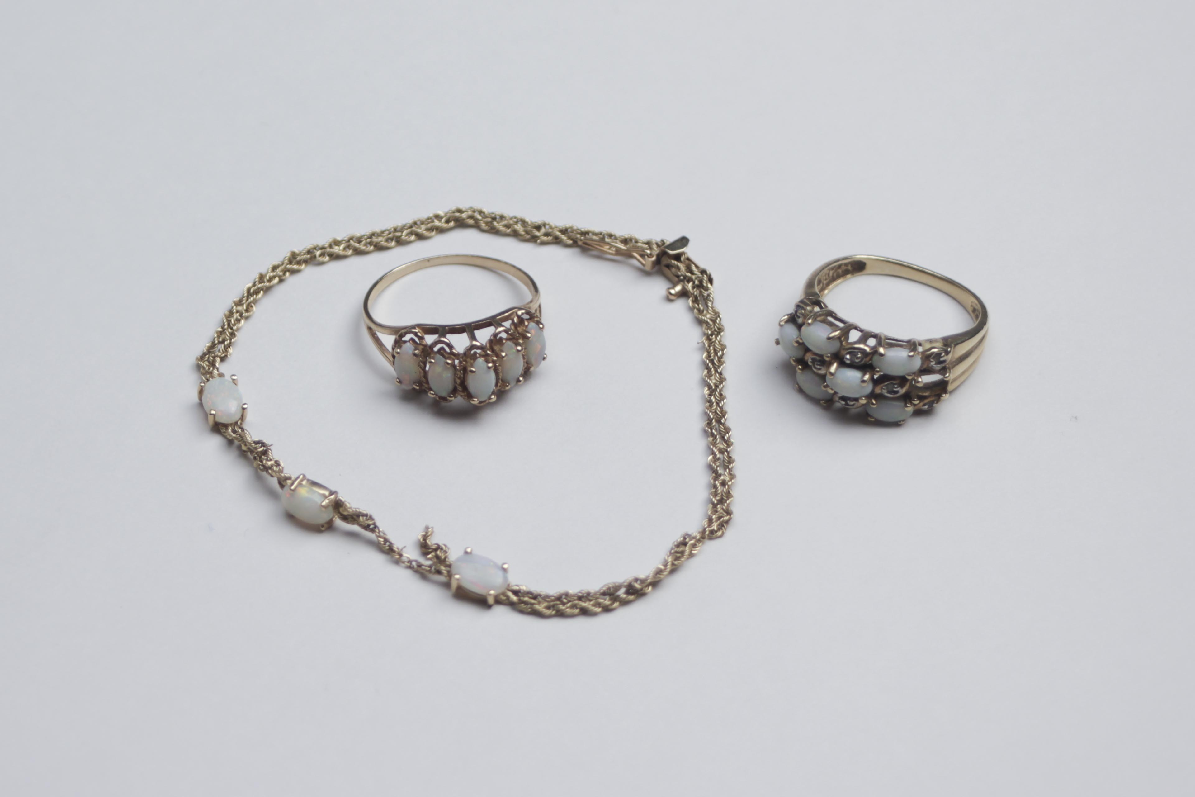 Set of Golden and White Jewelry