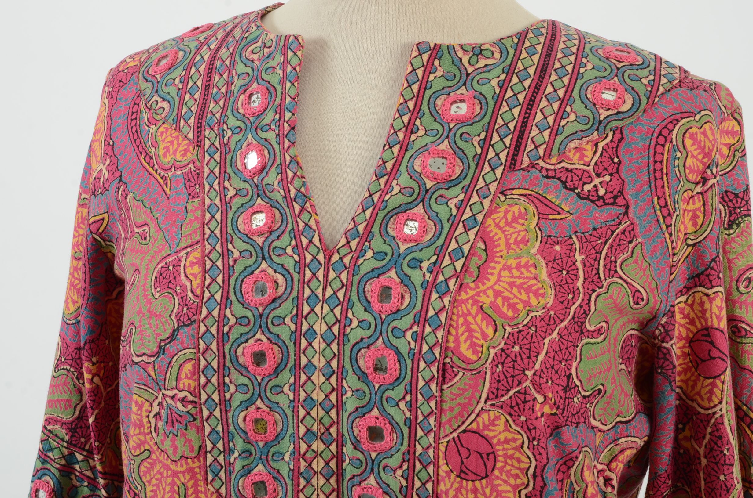 1970s Vintage Ramona Rull Pakistani 100% Cotton Kaftan Dress