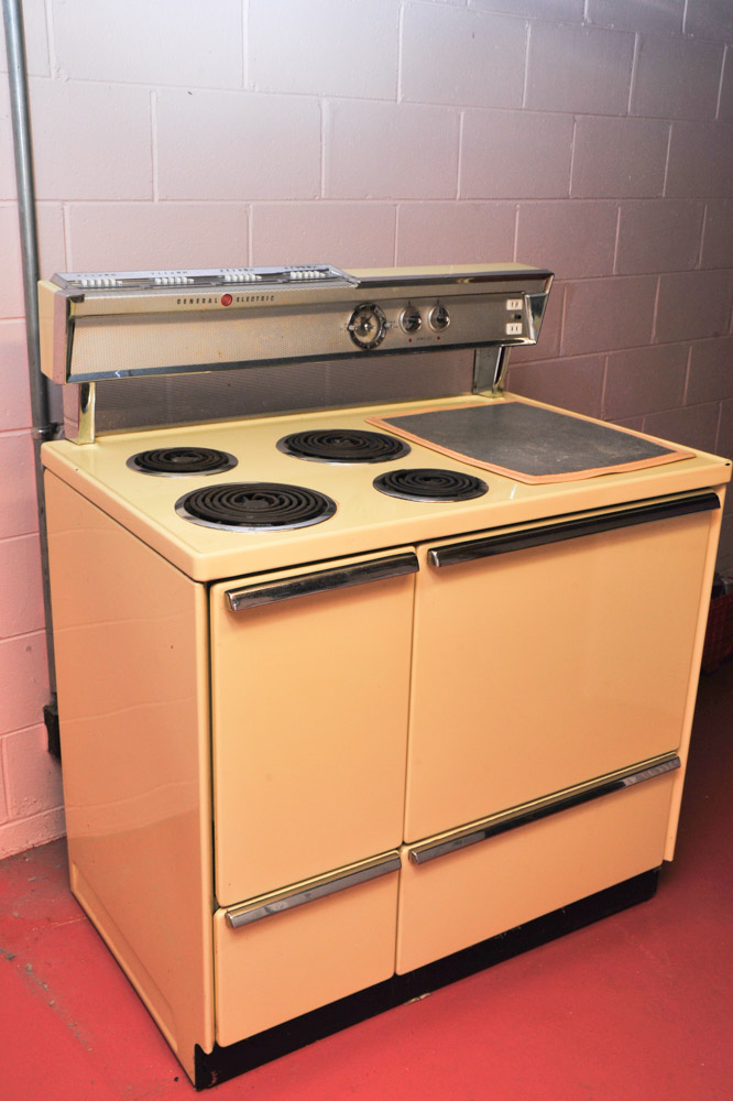General Electric Electric Range Stove