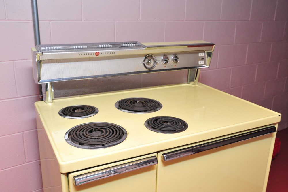 General Electric Electric Range Stove
