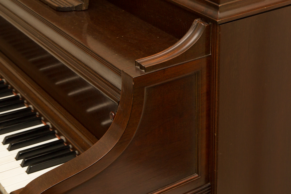 1942 Hepplewhite Steinway & Sons Console Piano