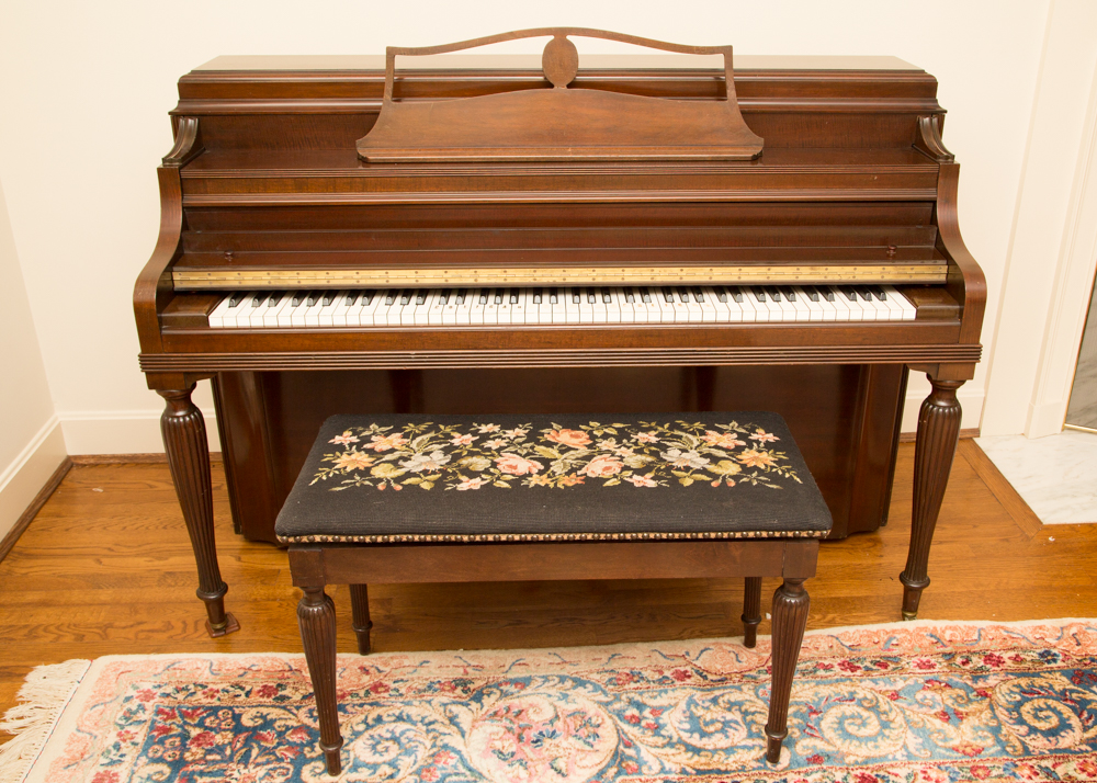 1942 Hepplewhite Steinway & Sons Console Piano