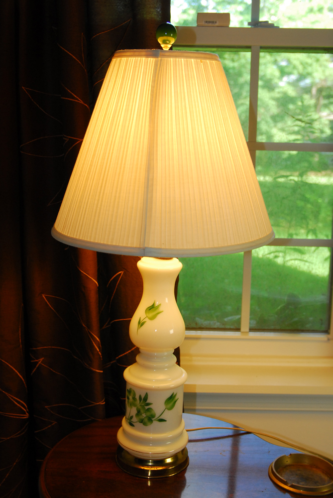 Vintage Leviton Milk Glass Lamp
