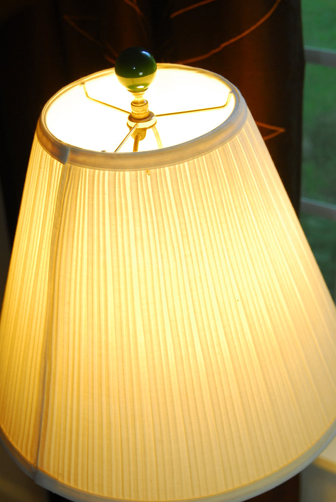 Vintage Leviton Milk Glass Lamp