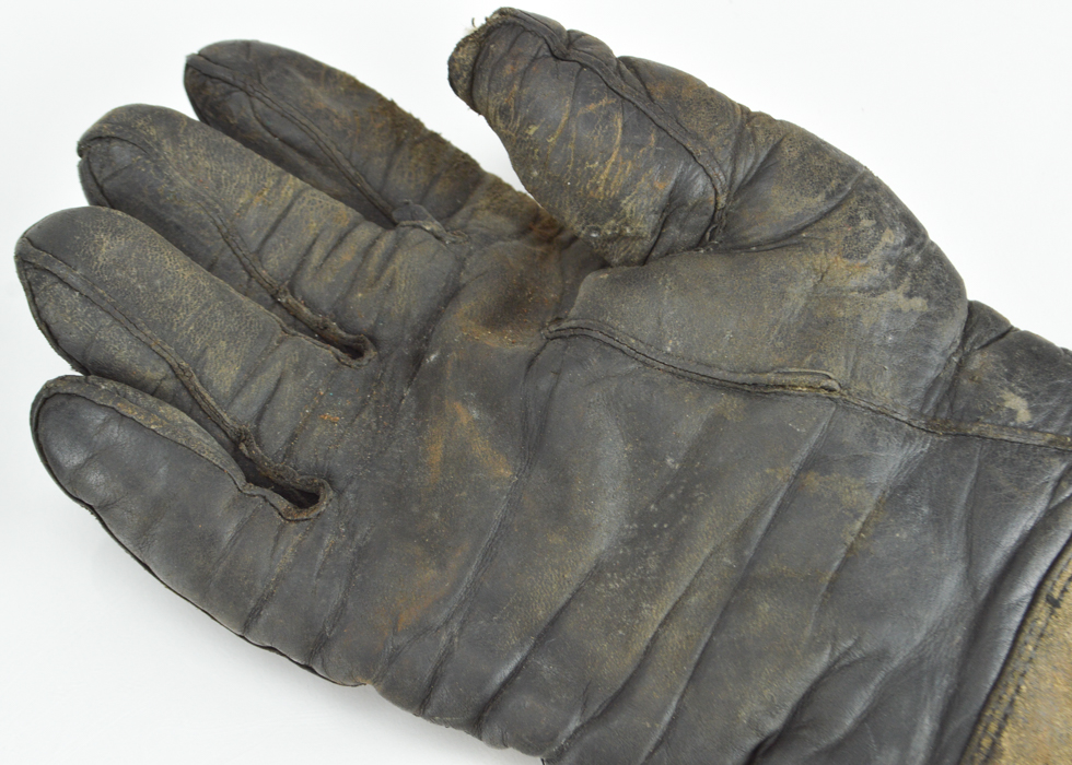Vintage Leather Gauntlets