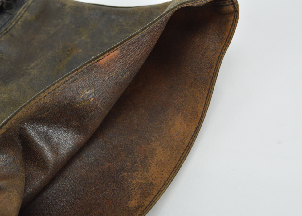 Vintage Leather Gauntlets