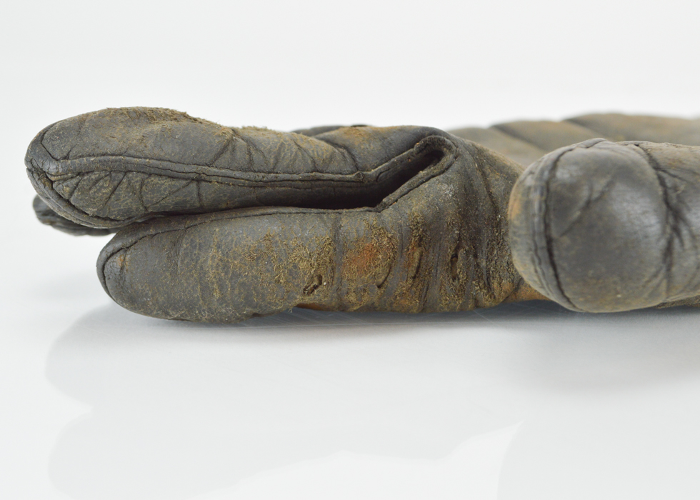 Vintage Leather Gauntlets