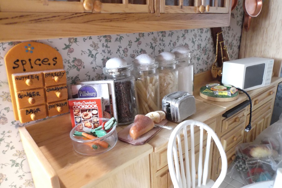 Fully Furnished Dollhouse