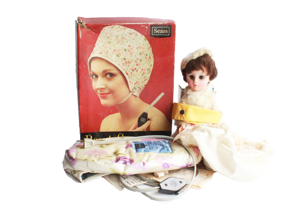 Vintage Women's Cosmetic Accessories