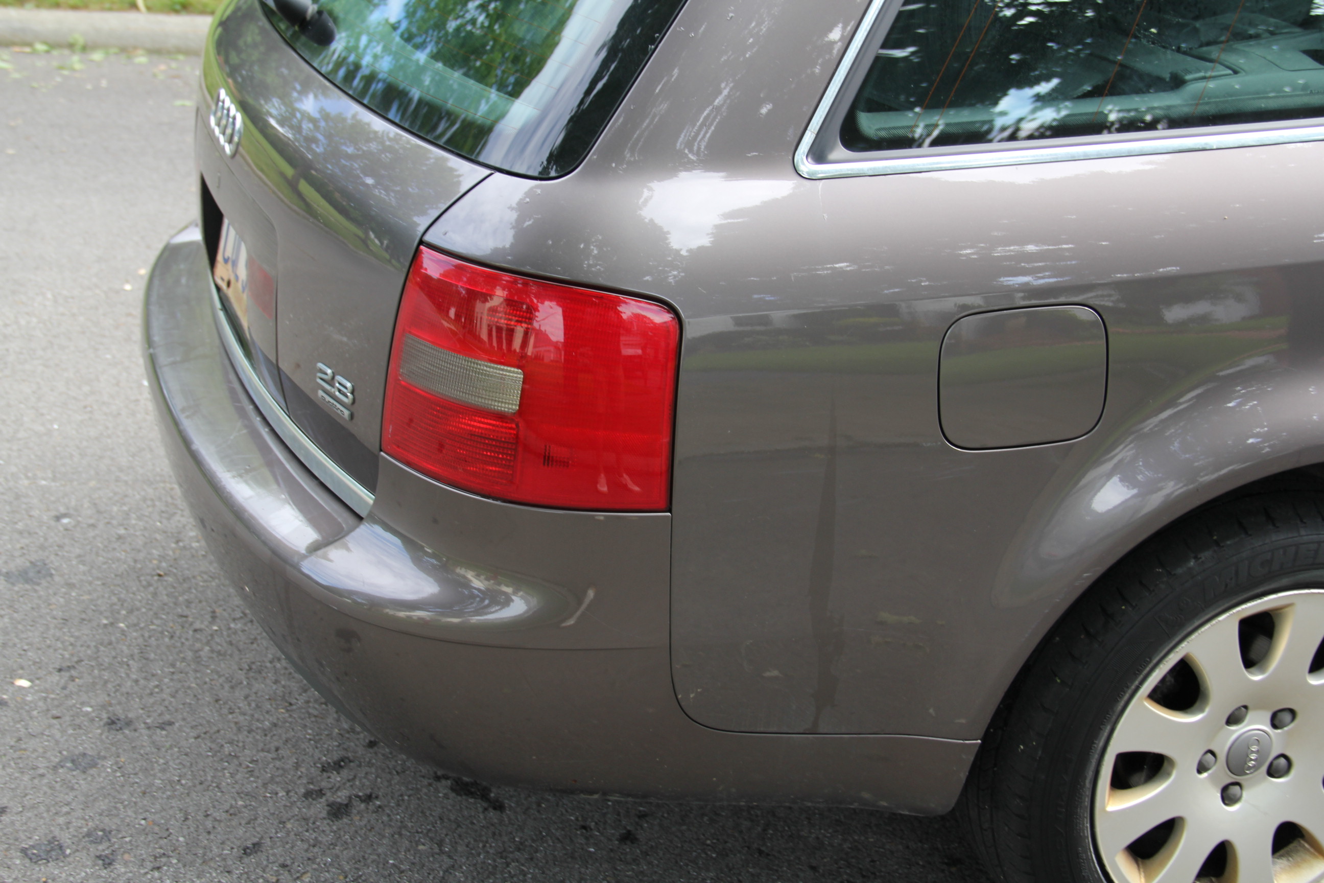 2000 Audi A6 Avant Quattro Wagon