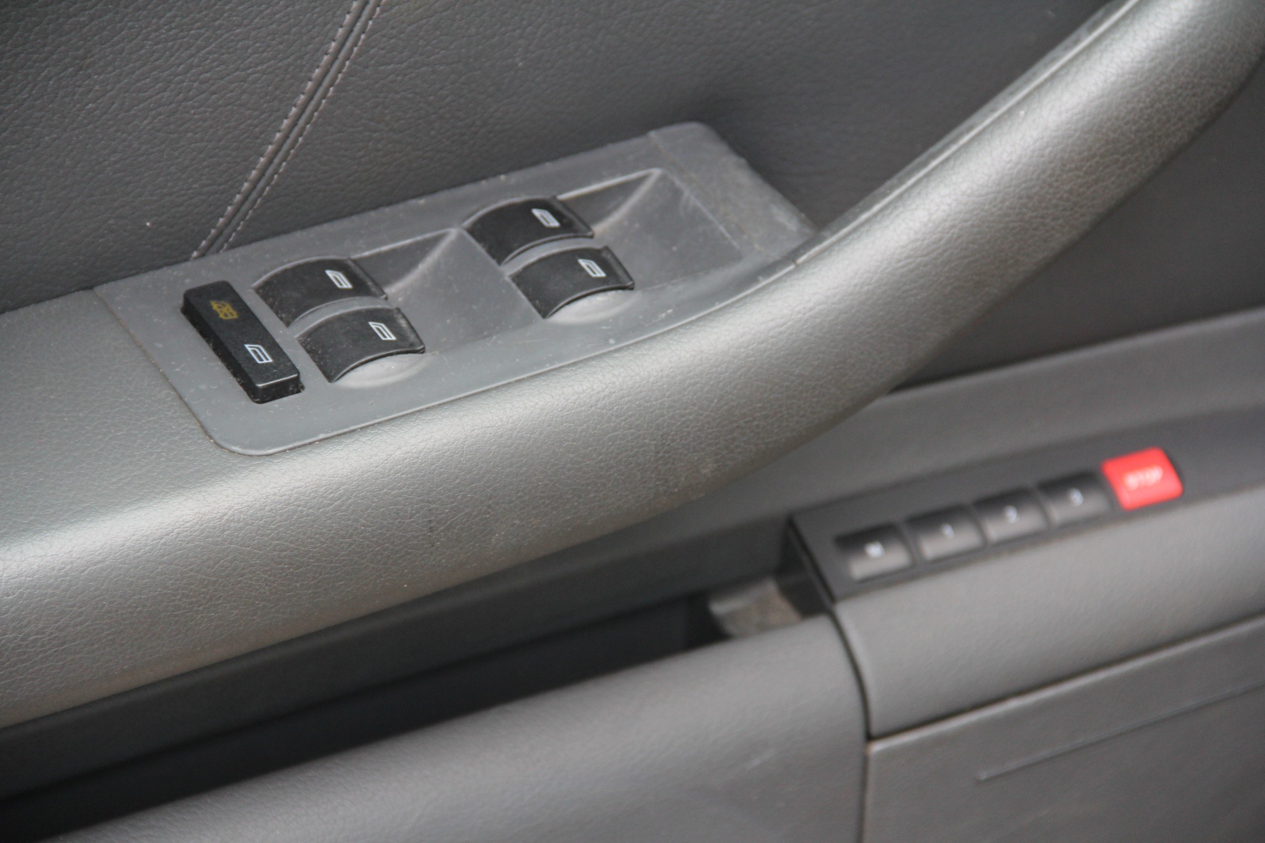 2000 Audi A6 Avant Quattro Wagon