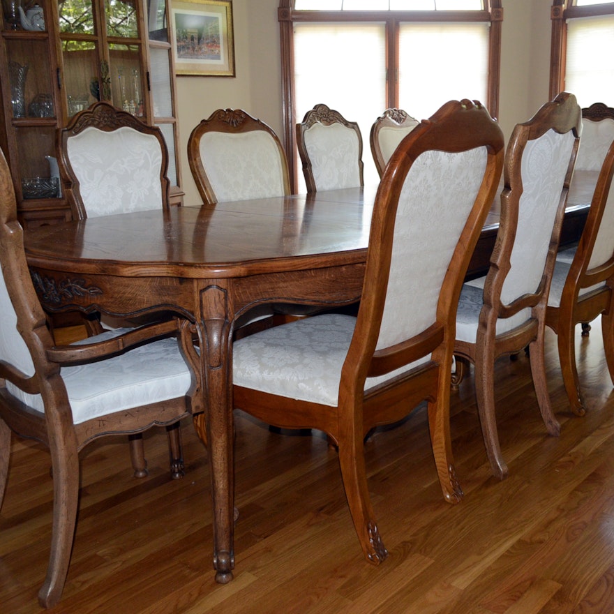 Thomasville French Provincial Style Dining Table and Chairs