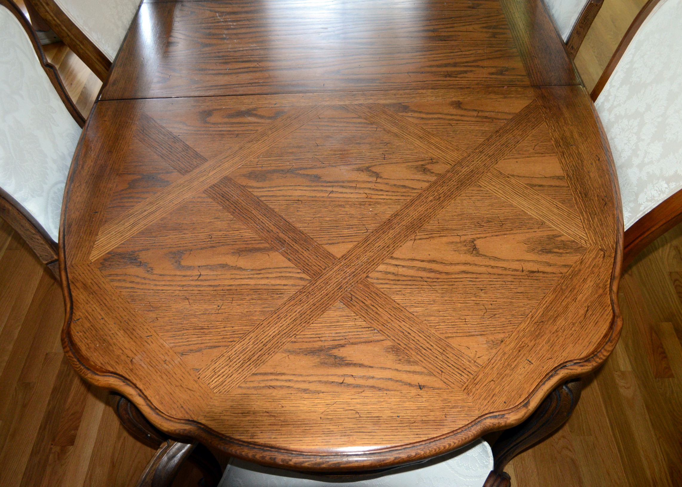 Thomasville French Provincial Style Dining Table and Chairs