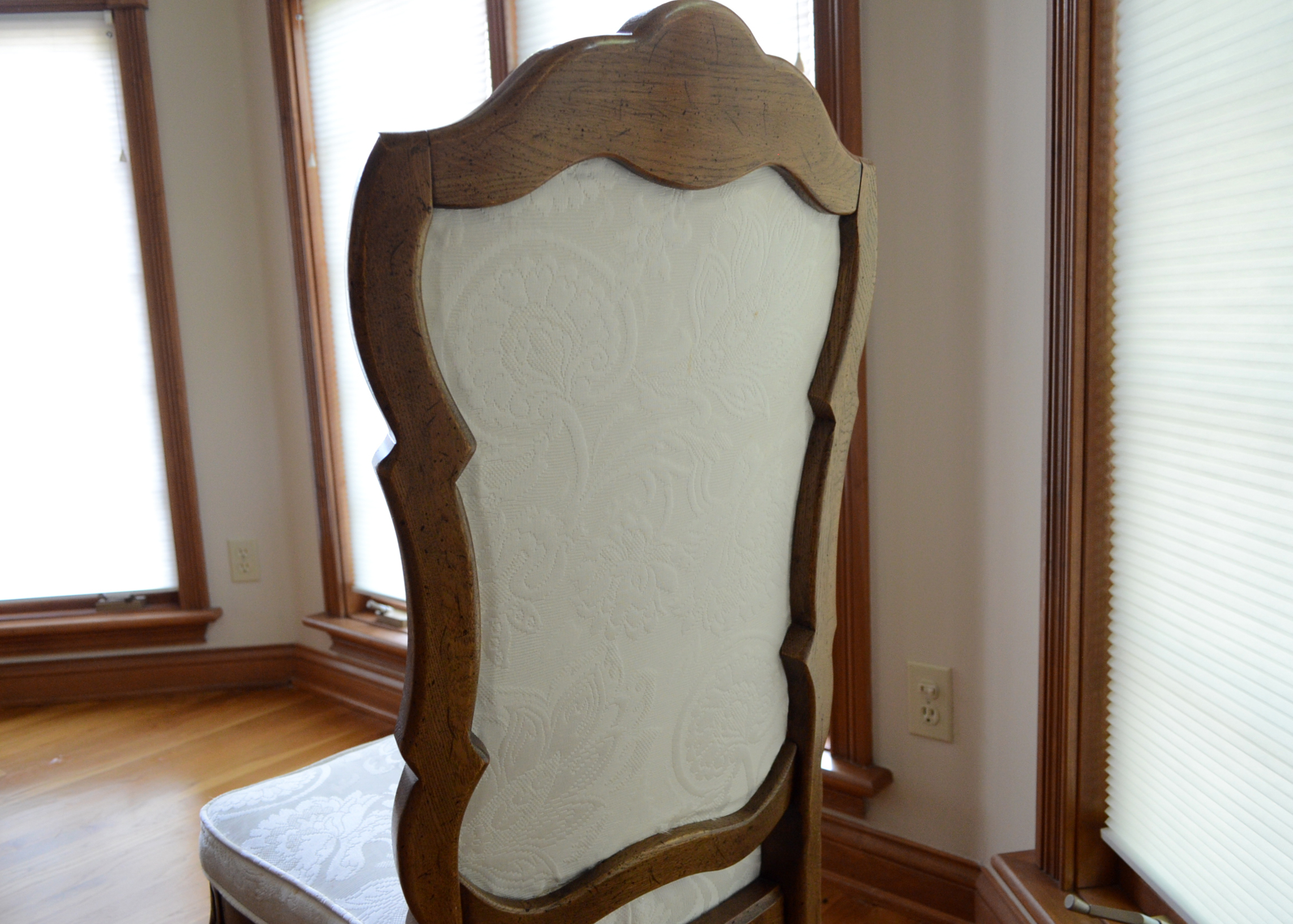 Thomasville French Provincial Style Dining Table and Chairs