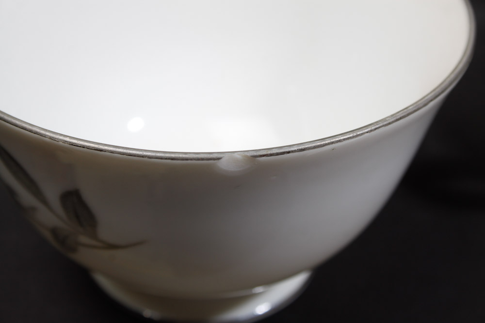 Yamaka "Nocturne" China Set