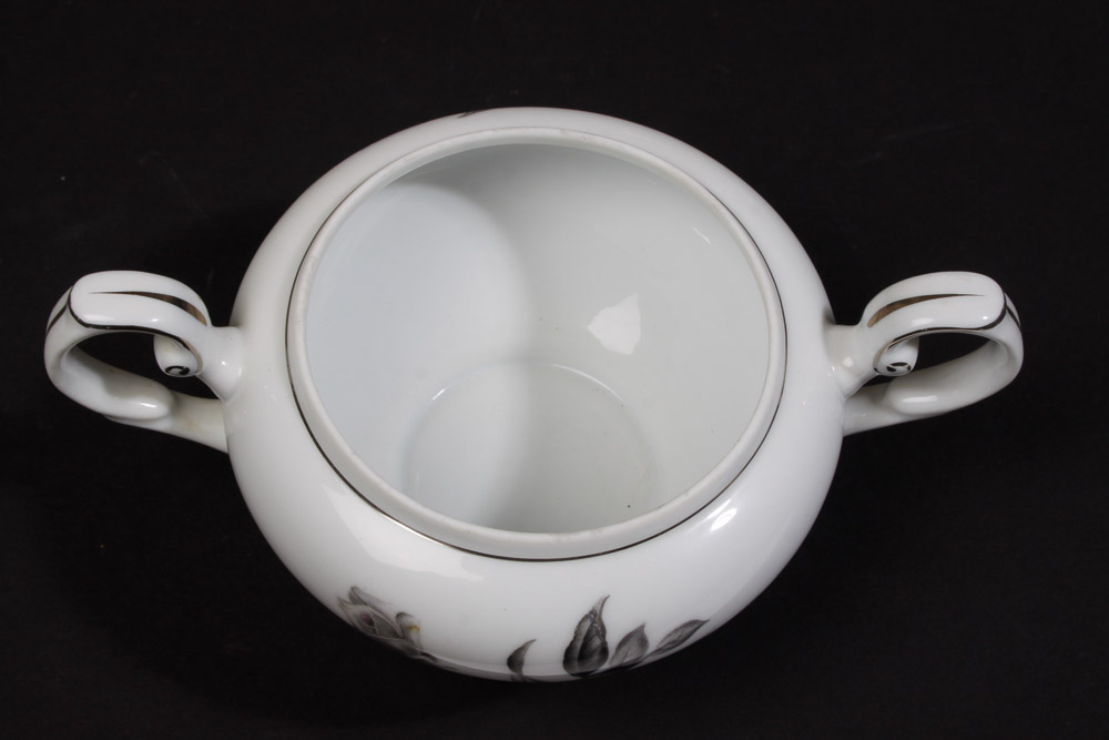Yamaka "Nocturne" China Set