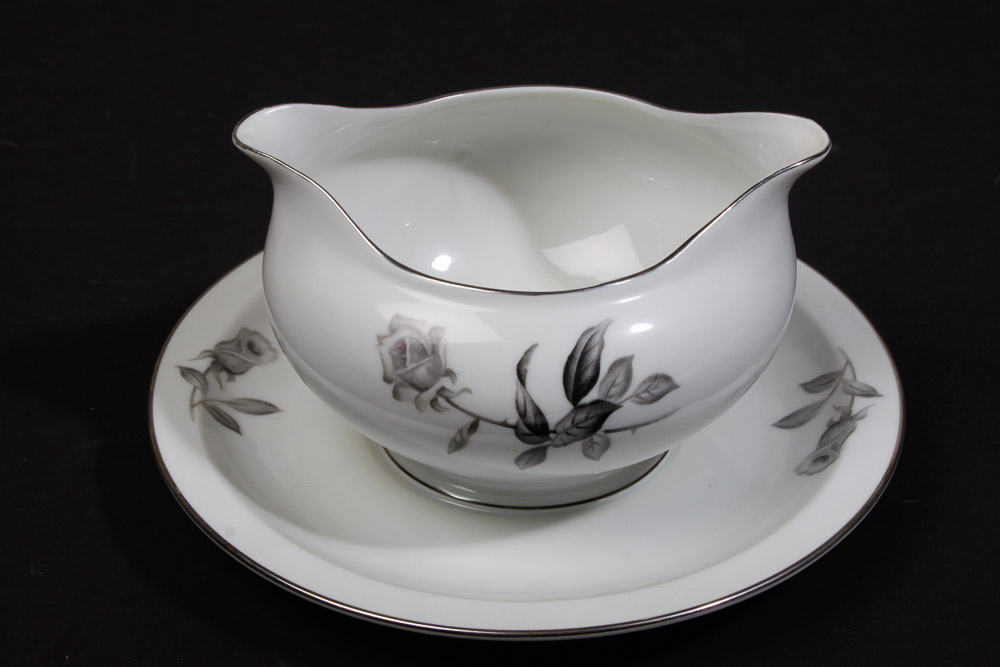 Yamaka "Nocturne" China Set