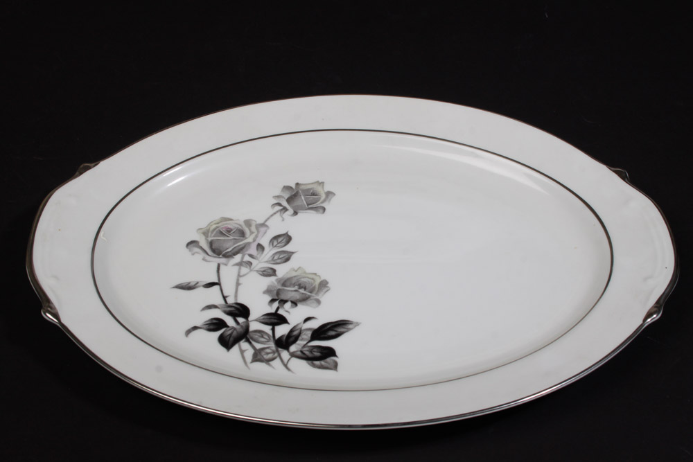 Yamaka "Nocturne" China Set