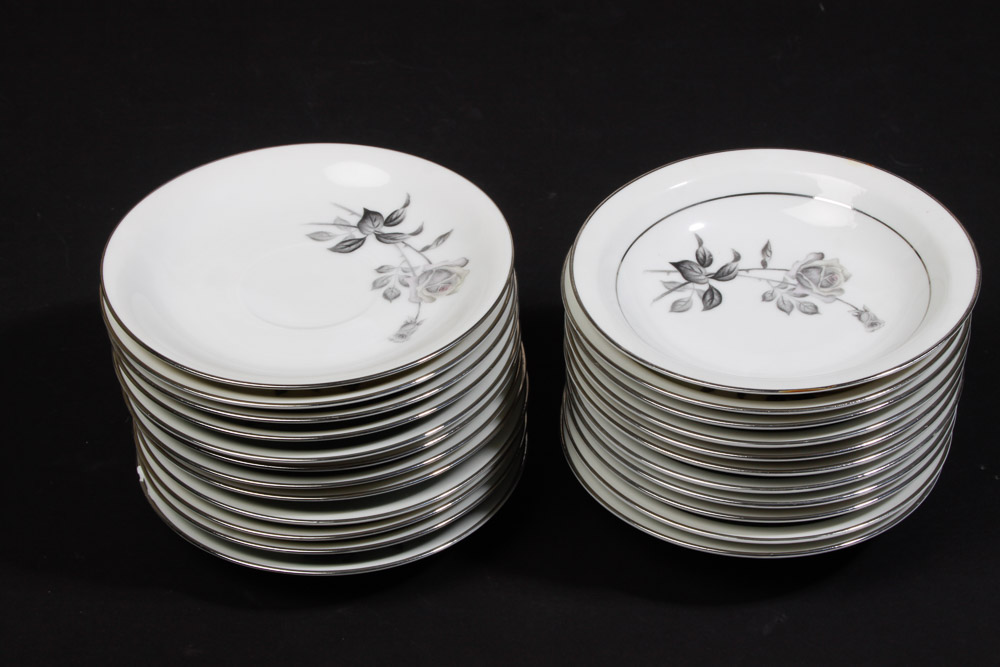 Yamaka "Nocturne" China Set