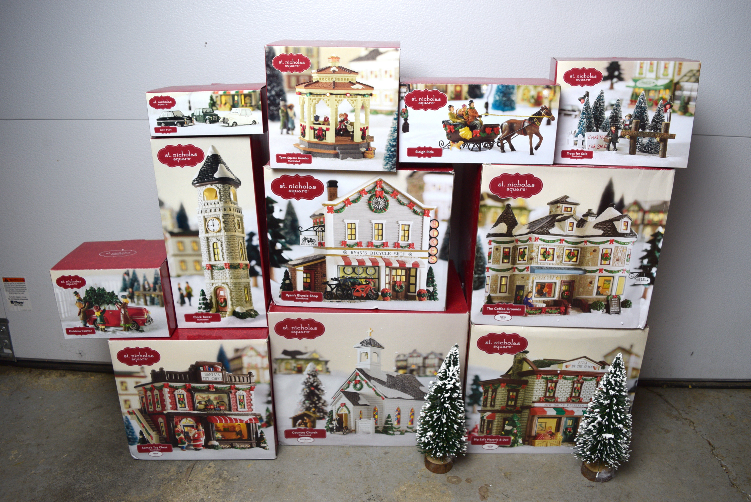 St. Nicholas Square Village Pieces