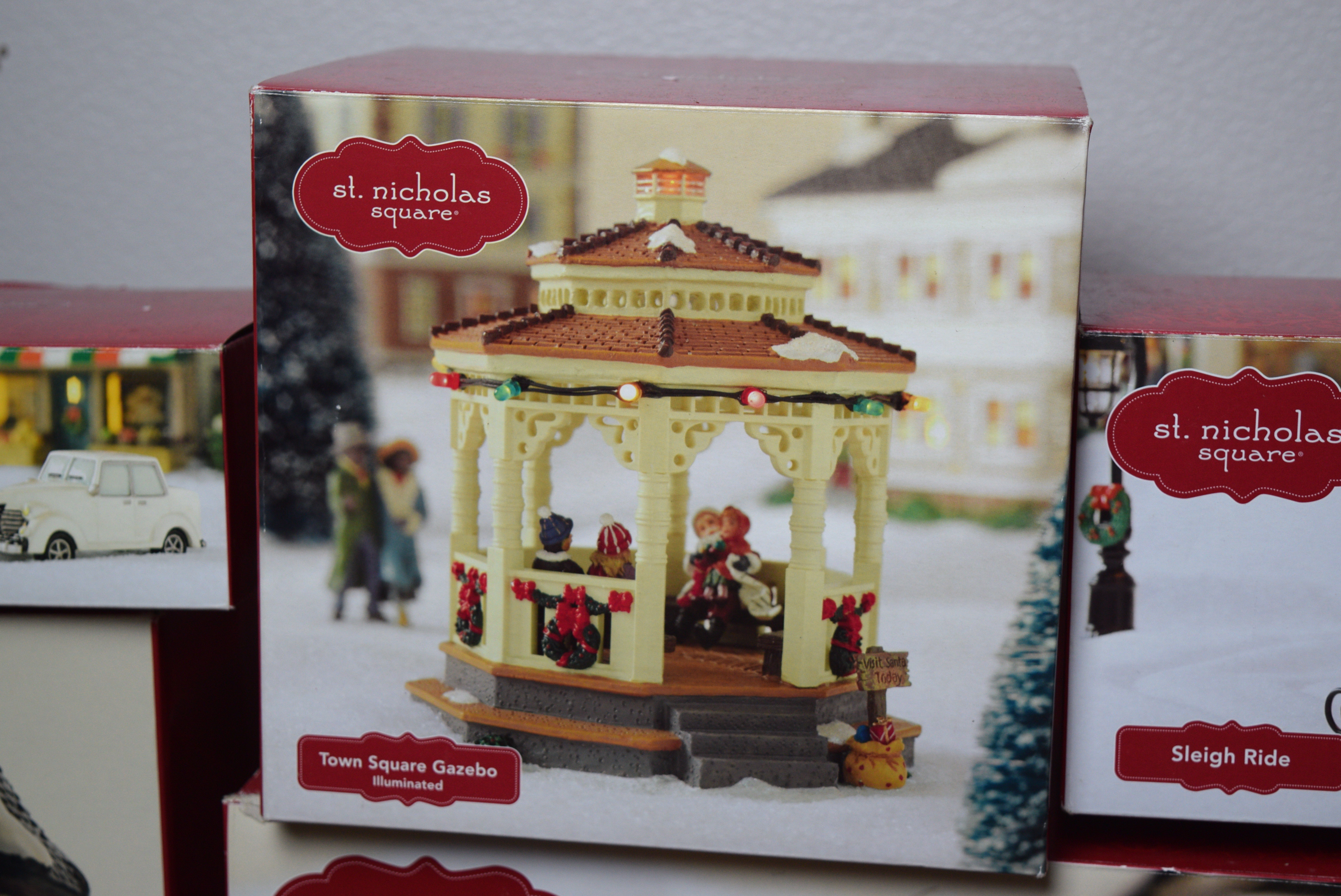 St. Nicholas Square Village Pieces