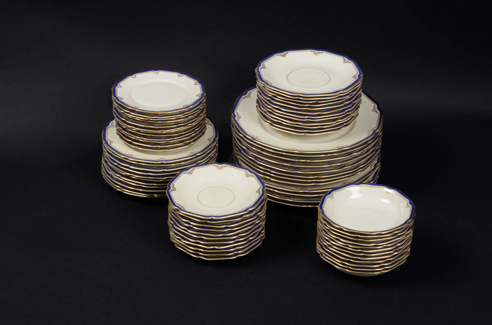 Heinrich Dinnerware Set