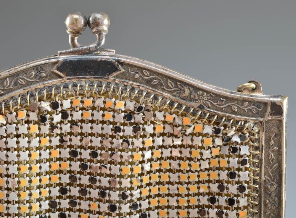 1920s Vintage Metal Mesh Change Purse