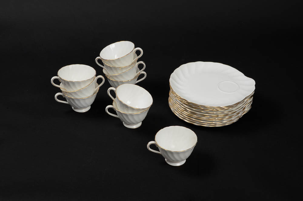 Royal Tuscan "Claridge" Snack & Tea Set