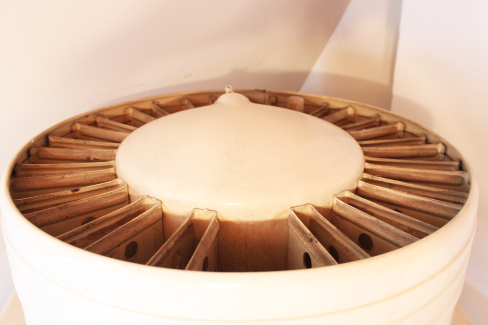 General Electric Monitor Top Refrigerator