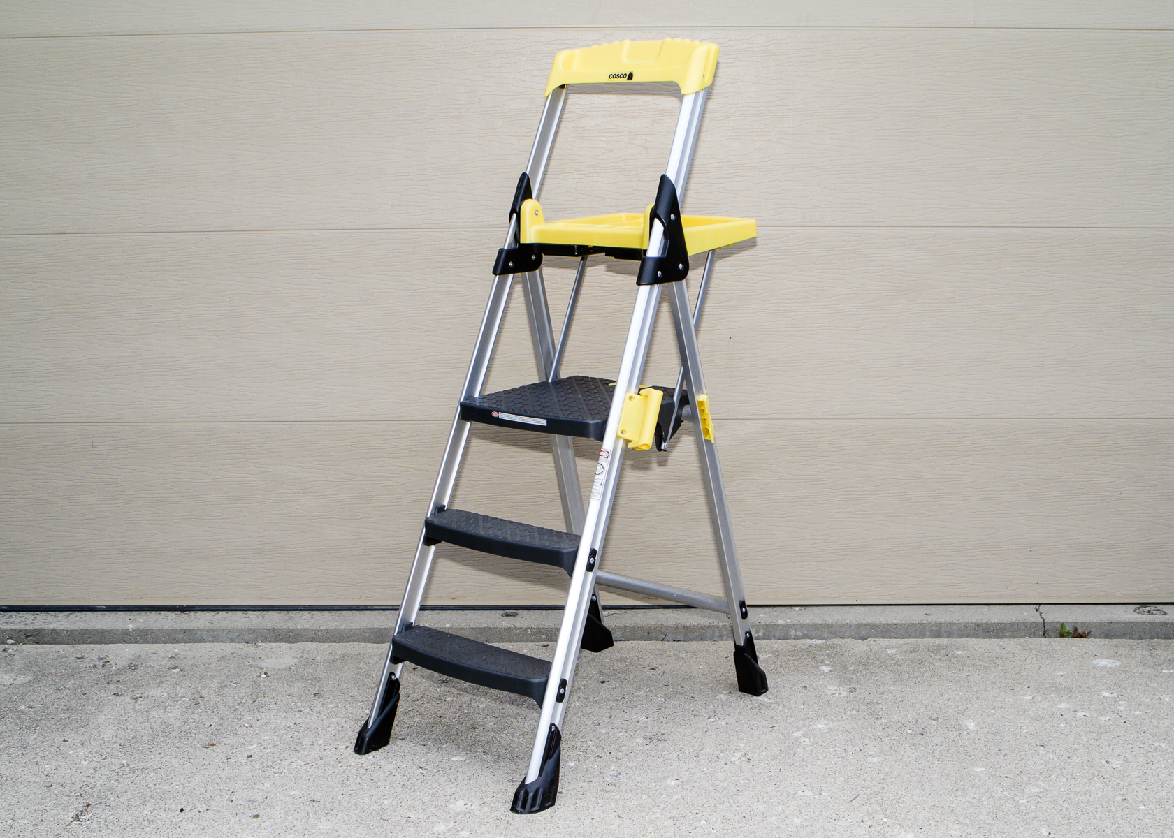 Cosco Tall Step Stool Ladder 5'9"