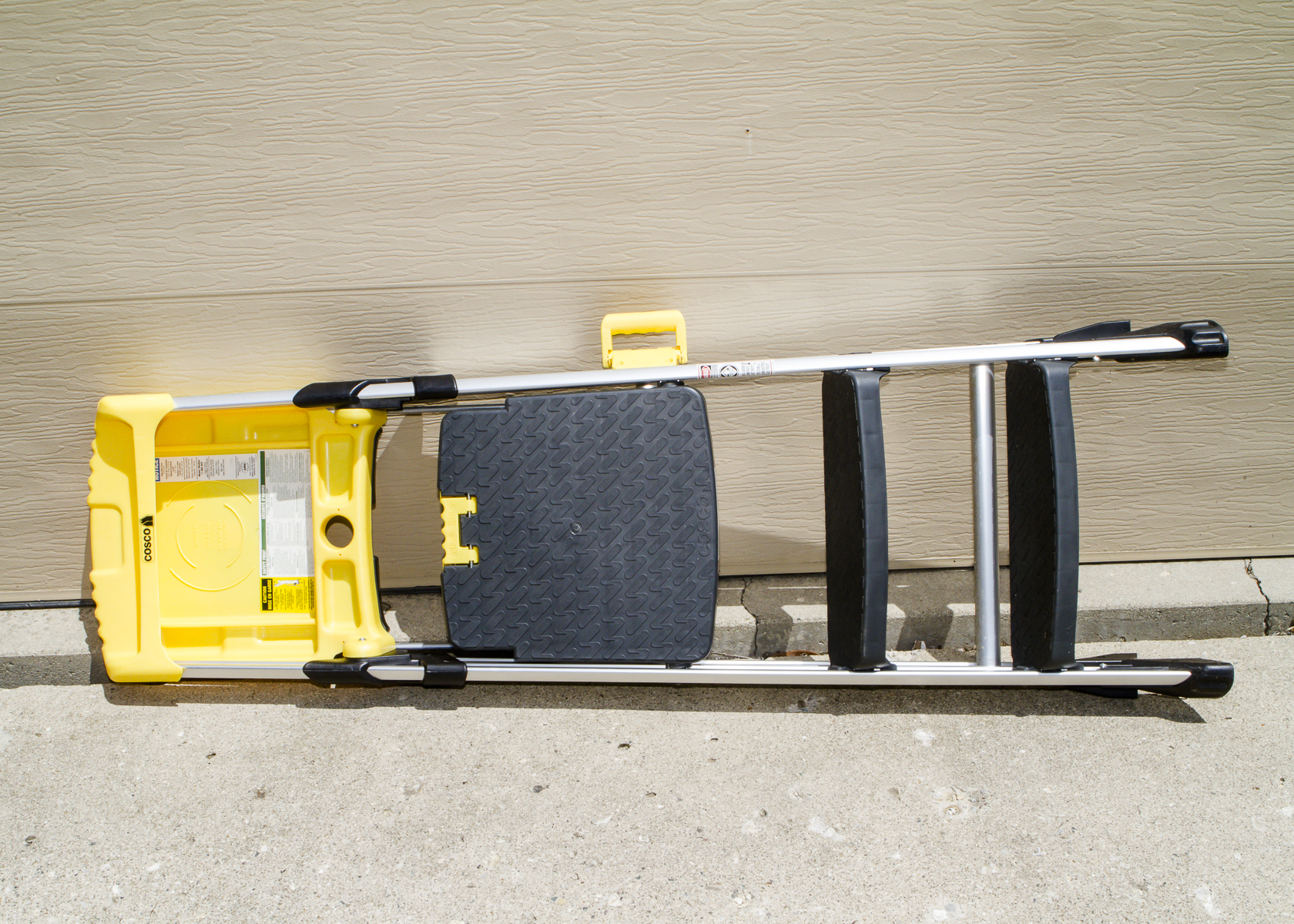 Cosco Tall Step Stool Ladder 5'9"