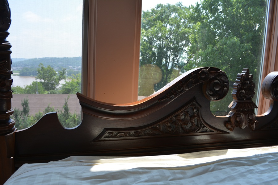 Chippendale Style Four Poster King Size Mahogany Bed