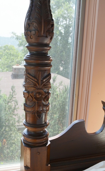 Chippendale Style Four Poster King Size Mahogany Bed