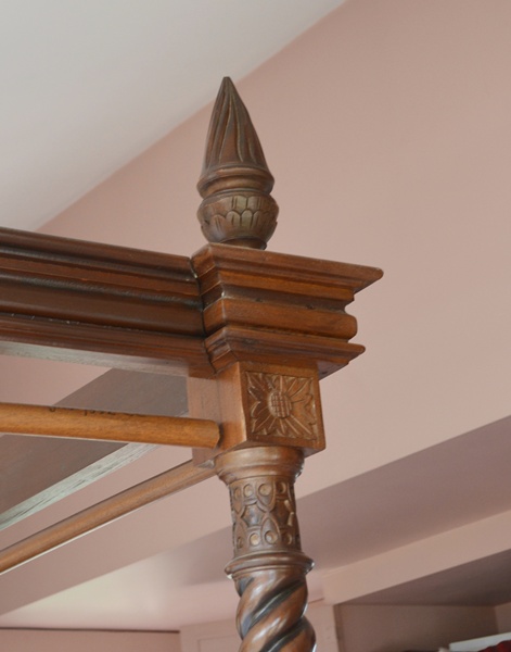 Chippendale Style Four Poster King Size Mahogany Bed