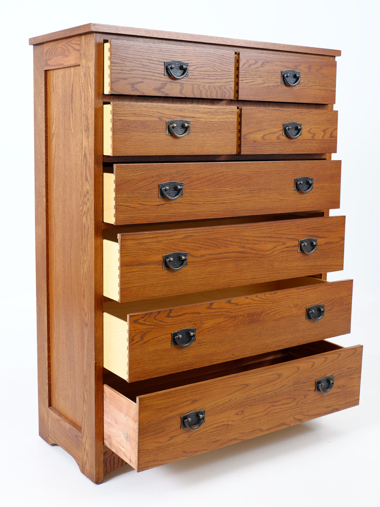 Thomasville Oak Mission Style Chest of Drawers