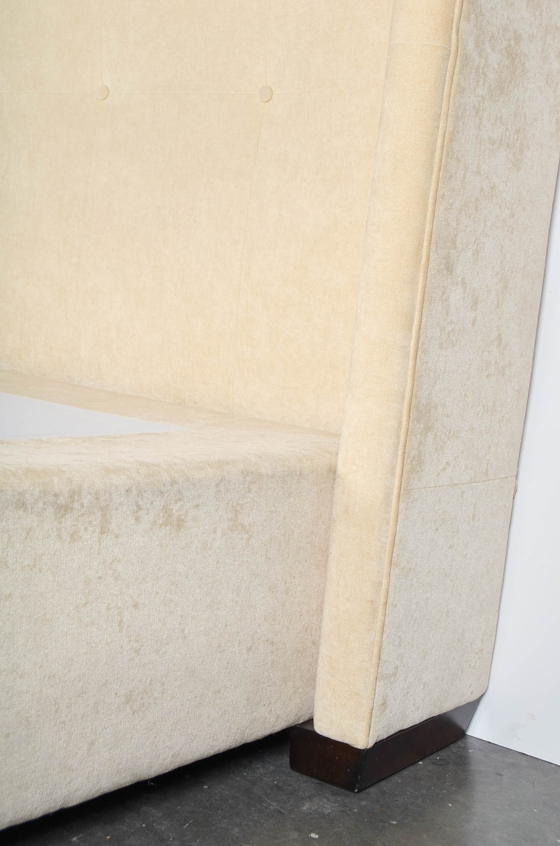 Queen Size Mitchell Gold & Bob Williams Platform Bed