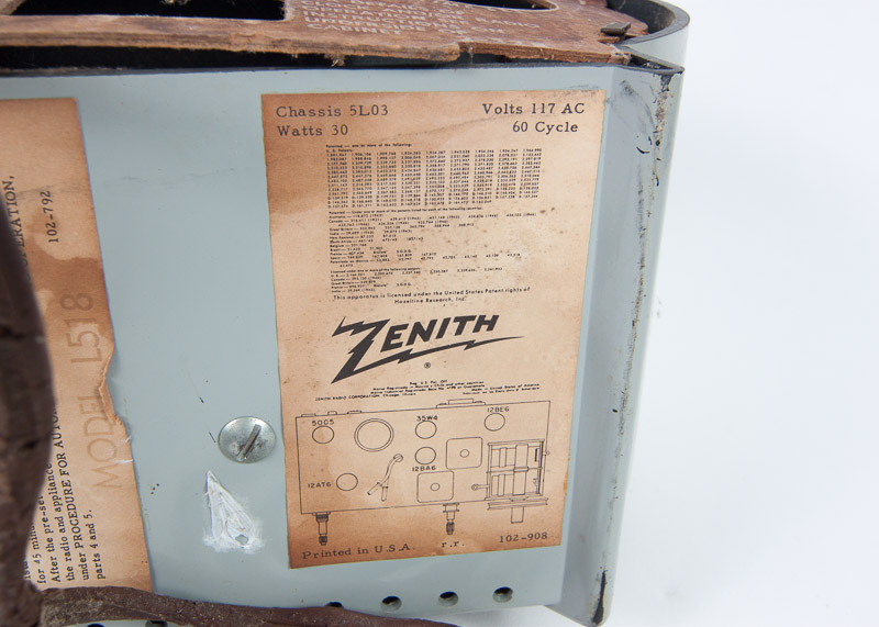 Vintage Zenith Delux Clock Radio